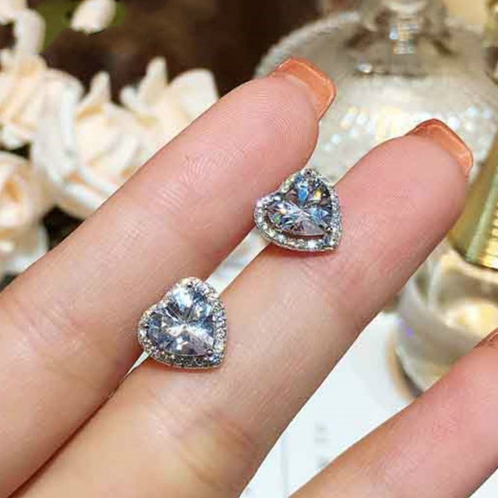 NEW 925 Sterling Silver Diamond Heart Halo Stud Earrings - Picture 4 of 4